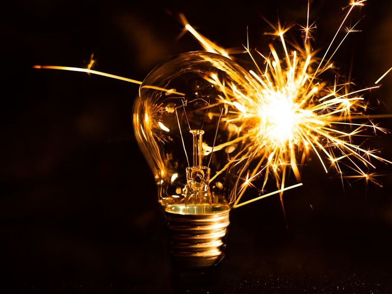 5 Case Studies Showcasing Breakthroughs in AI-Driven Content Strategies